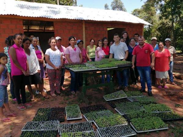 LA GOBERNACIÓN SIGUE IMPULSANDO EL PROGRAMA DE HUERTAS FAMILIARES Y COMUNITARIAS