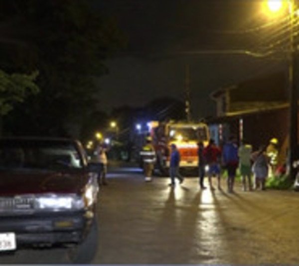 Imprudencia al volante deja un motociclista herido - Paraguay.com
