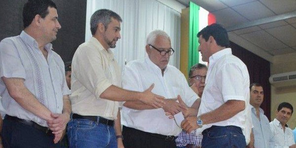 MANDATARIO ENTREGARÁ BECAS Y APORTES EN ITAPÚA E INAUGURARÁ OBRAS