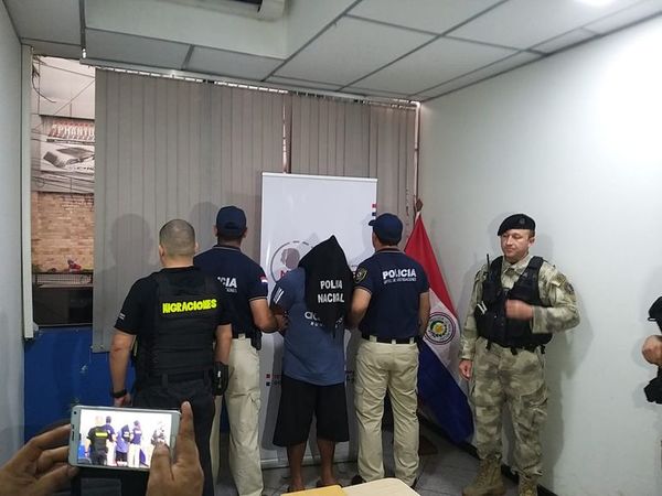 Expulsan a supuesto líder del Comando Vermelho - Nacionales - ABC Color