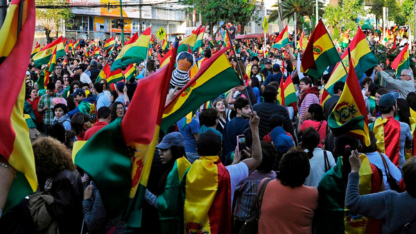 El problema étnico no esta resuelto aun en Bolivia, según asesor político » Ñanduti