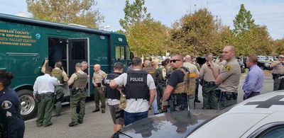 Varios heridos en tiroteo en una escuela secundaria cerca de Los Ángeles
