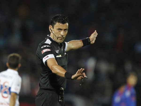 Chileno Roberto Tobar al Mundial de Clubes