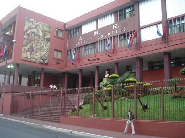 Amplían denuncia contra integrantes del Tribunal Electoral y recusan a Bacchetta y Salas - ADN Paraguayo