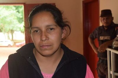 Ministerio de Salud contratará a madre de estudiante perseguido en Otaño - Nacionales - ABC Color
