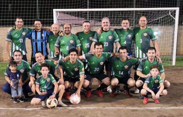 Los Amigos es campeón invicto - Fútbol - ABC Color