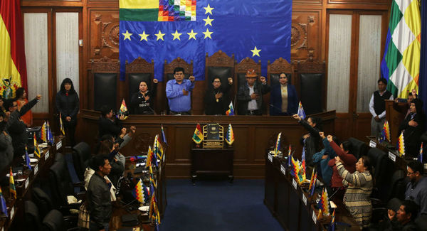 Partido de Evo Morales completa retoma de control de parlamento de Bolivia » Ñanduti