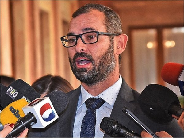 Contrataciones levanta traba para la licitación de urnas electrónicas
