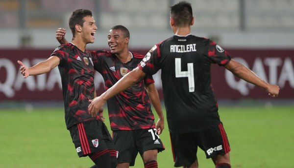 Un gol paraguayo entre los mejores de la Libertadores