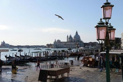 El “ agua alta ” no da tregua a Venecia y se espera subida de 160 centímetros - Mundo - ABC Color