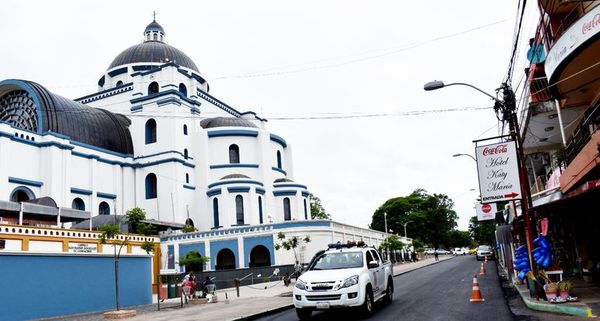 En Caacupé lanzan hoy el programa eclesial para la   fiesta de la Virgen - Interior - ABC Color