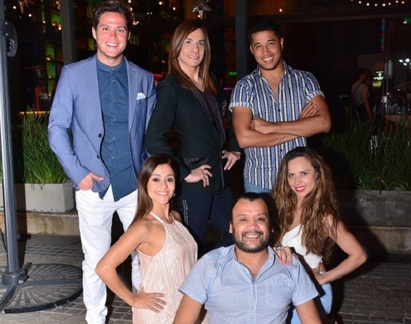 "Súper Cómiques" sube a las tablas este viernes