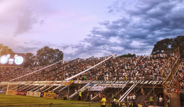 HOY / Pide nómina de aficionados con prohibición de acceso a estadios