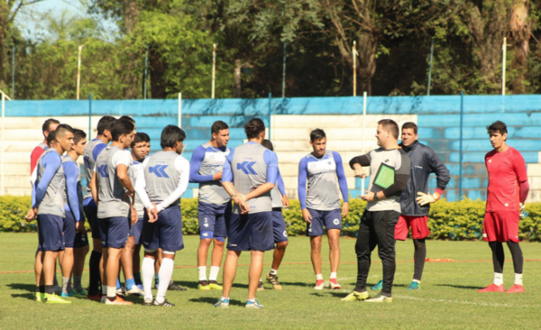 HOY / Tiene el puesto asegurado si regresa al club a Primera División