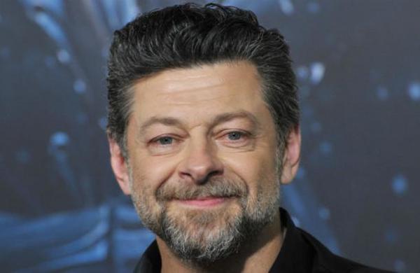 Confirman a Andy Serkis como el Alfred de Robert Pattinson en 'The Batman' - SNT