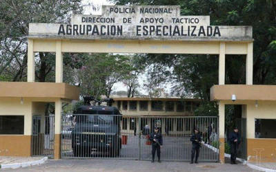 RGD y González Karjallo a la Agrupación Especializada