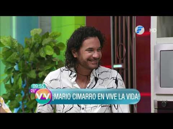 Mario Cimarro en la cocina de Vive la Vida