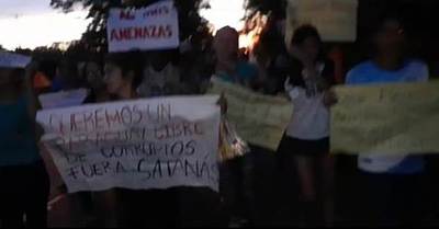 Estudiantes de Arroyito son atacados a honditazos por hurreros de intendente | Radio Regional 660 AM