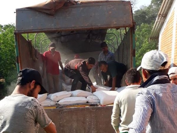 Malestar en La Colmena por cobro para entrega de bolsas del MAG