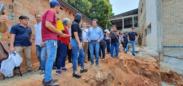 Investigarán denuncia de irregularidades en construcción de hospital - Nacionales - ABC Color