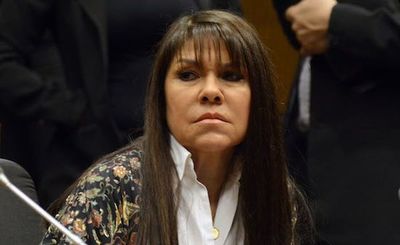 “Los burros y las burros” llevarán serenata a la diputada Celeste Amarilla