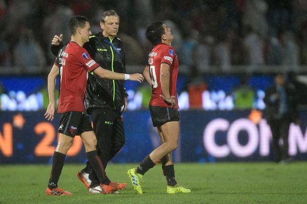 Conmebol desestima reclamo de Colón - Fútbol - ABC Color