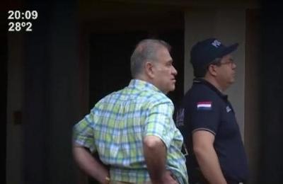González Daher : Compraba deudas ajenas y demandaba a deudores. - SNT