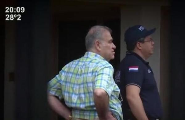 González Daher : Compraba deudas ajenas y demandaba a deudores. - SNT