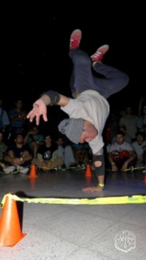 Campeonato de danza y música urbana en la Manzana - ADN Paraguayo