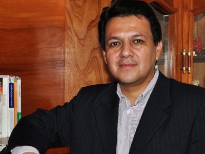 Alertan sobre  carreras     de salud que están “en negro”