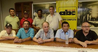 Jubilados municipales solicitan  elecciones - Locales - ABC Color