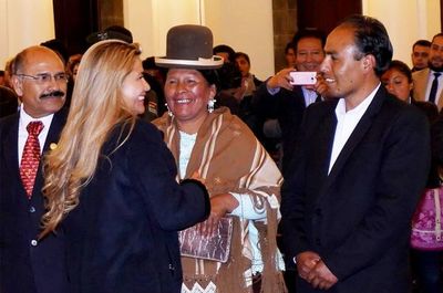 Áñez advierte a Evo que si vuelve a Bolivia deberá enfrentar la justicia - Internacionales - ABC Color