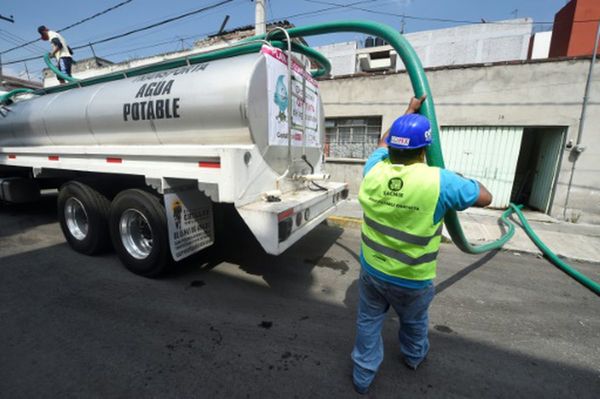 México apuesta a cosecha de lluvia