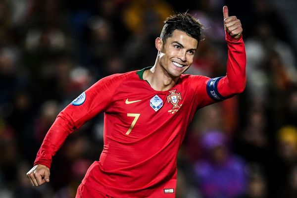 Cristiano Ronaldo a la caza de su gol 100 - Fútbol - ABC Color