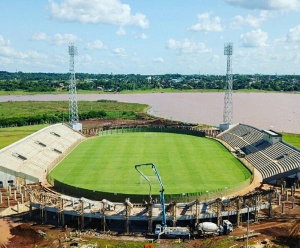 El estadio de la Liga Encarnacena crece a pasos agigantados