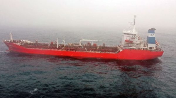 Buques ofrecen servicio para cargar combustible en alta mar » Ñanduti