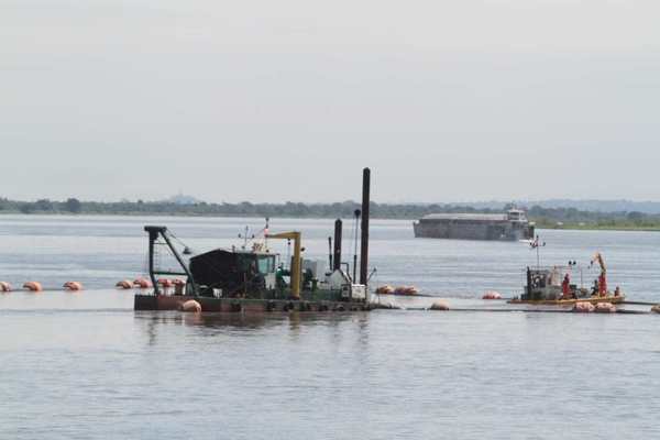 PARAGUAY Y ARGENTINA DRAGARÁN RÍO PARANÁ PARA PERMITIR SU NAVEGABILIDAD