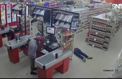 Asalto exprés a un minimercado en Fernando de la Mora - SNT