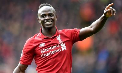 Imposible no quererlo: El gesto de humildad de Sadio Mané con un utilero