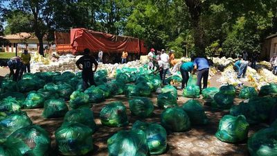 Inicia asistencia a pescadores de Ayolas - Nacionales - ABC Color