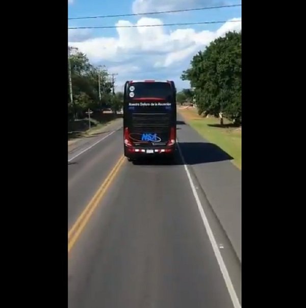Chofer que no dio paso a bus del Olimpia deberá ir a curso de seguridad vial | Noticias Paraguay