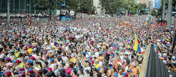 Venezolanos buscan seguir ejemplo boliviano para vencer al chavismo - Internacionales - ABC Color