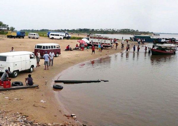 Continúa la búsqueda de jóvenes desaparecidos en río Paraguay - Nacionales - ABC Color