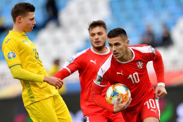 Serbia, abocada a la repesca - Fútbol - ABC Color