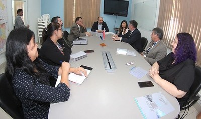 Podrían incorporar la acupuntura en Salud Pública - ADN Paraguayo