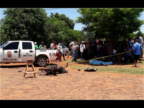 UN FALLECIDO Y UN HERIDO EN CHOQUE DE MOTOCICLETAS