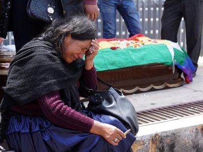 La muerte de nueve personas agrava aún más la profunda crisis en Bolivia