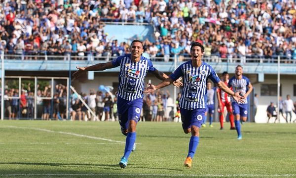 12 de Octubre retorna a la Primera División