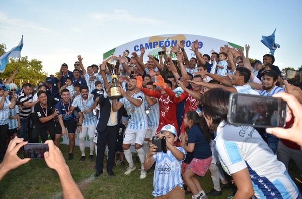 Guaireña es campeón y 12 de Octubre sube a Primera División