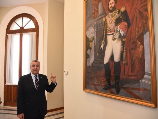 Villamayor desmanteló dependencia que potenciaba la figura de Ullón